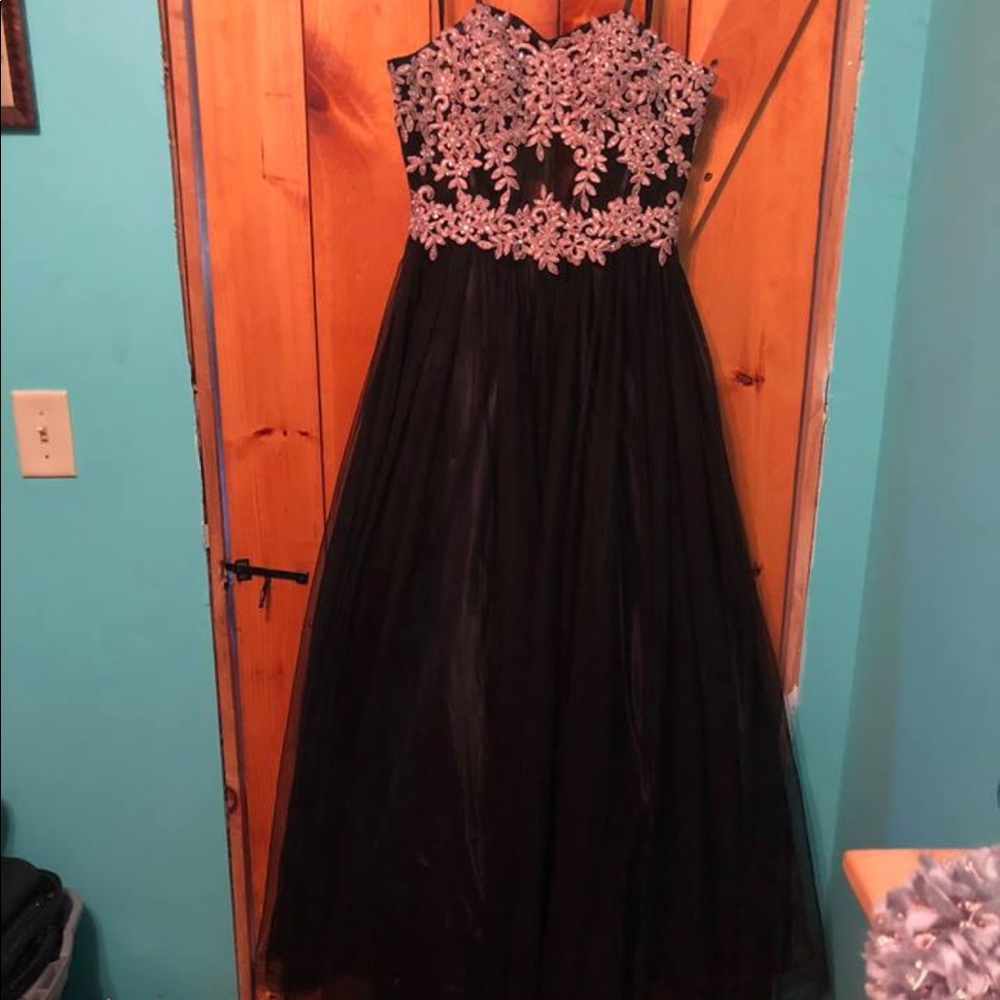 Black and Pink Macy’s Prom dress